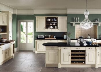 Darker English Kitchen: New Aesthetic for Luxury Homes